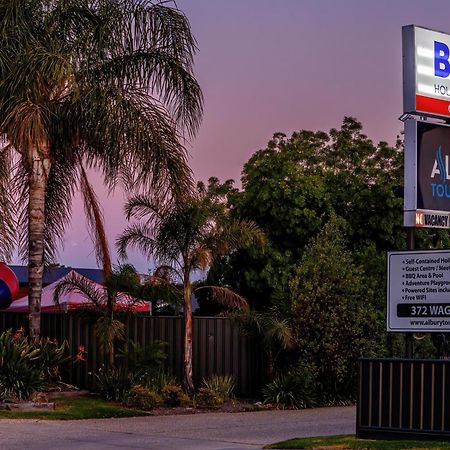 Big4 Albury Tourist Park Hotel Buitenkant foto