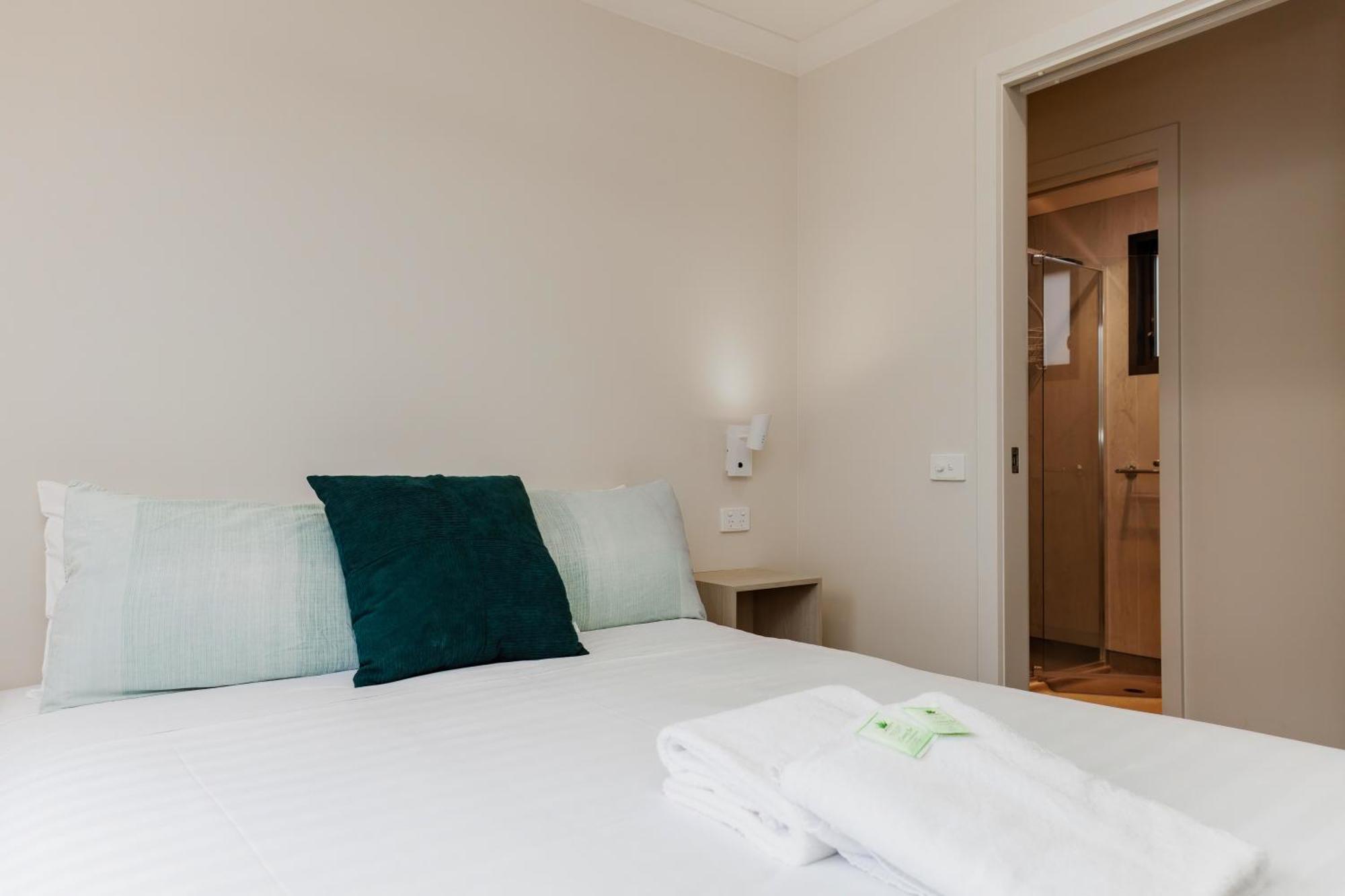 Big4 Albury Tourist Park Hotel Buitenkant foto