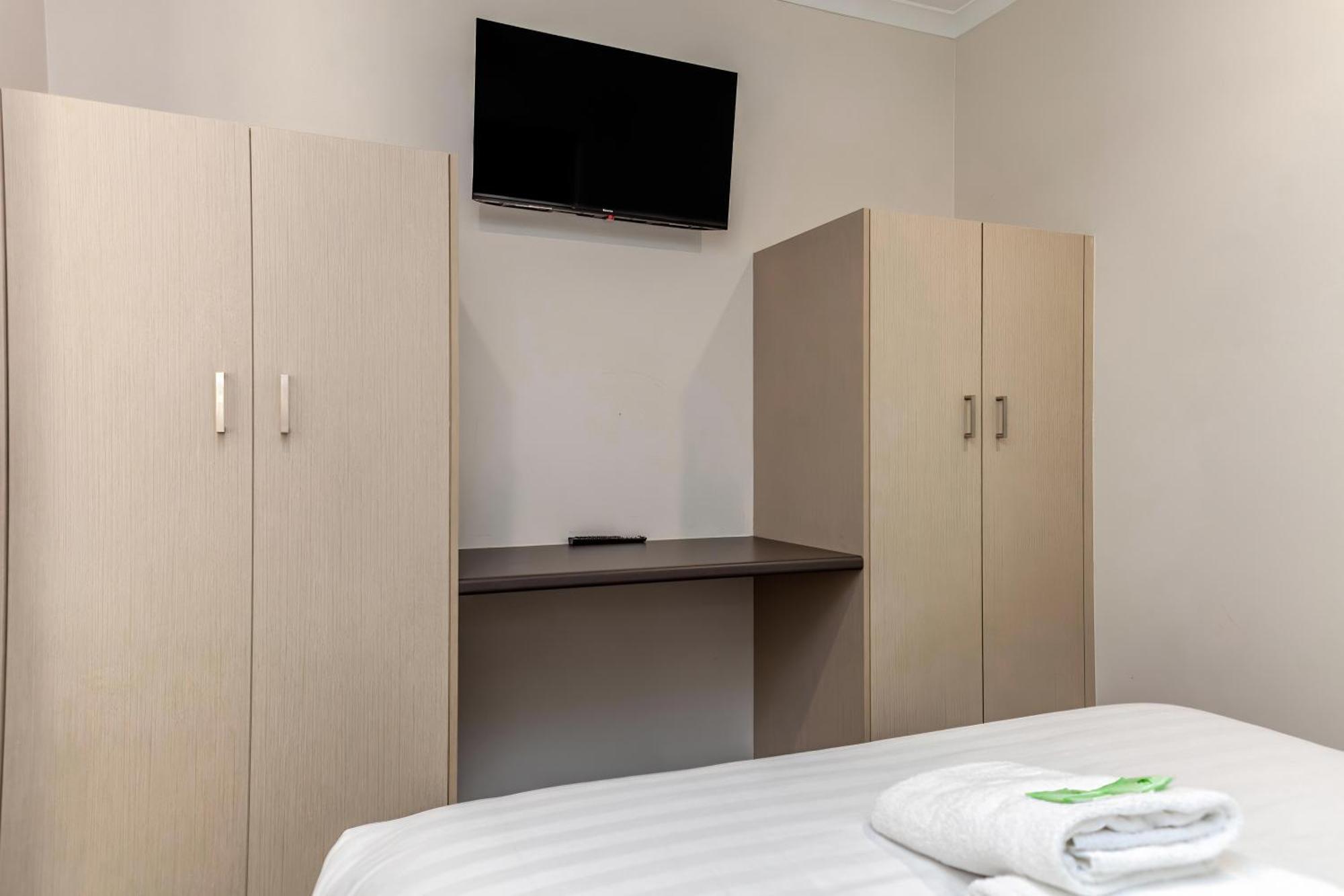 Big4 Albury Tourist Park Hotel Buitenkant foto