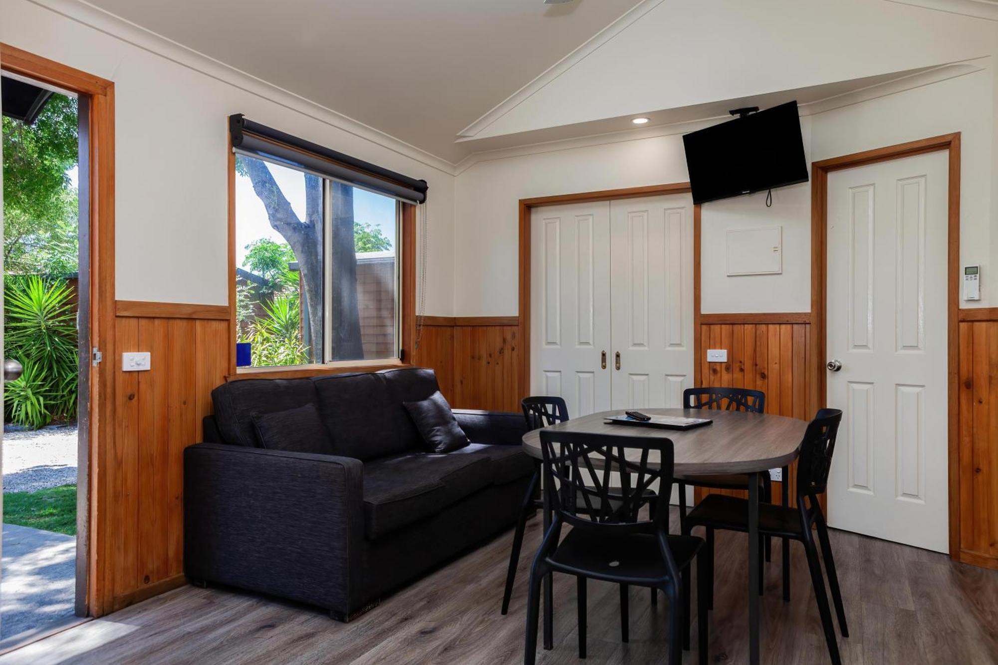 Big4 Albury Tourist Park Hotel Buitenkant foto